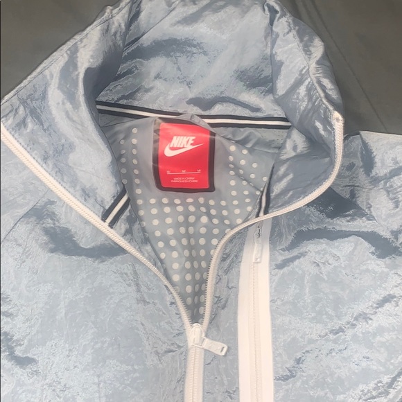 Nike Jacket - Picture 3 of 3
